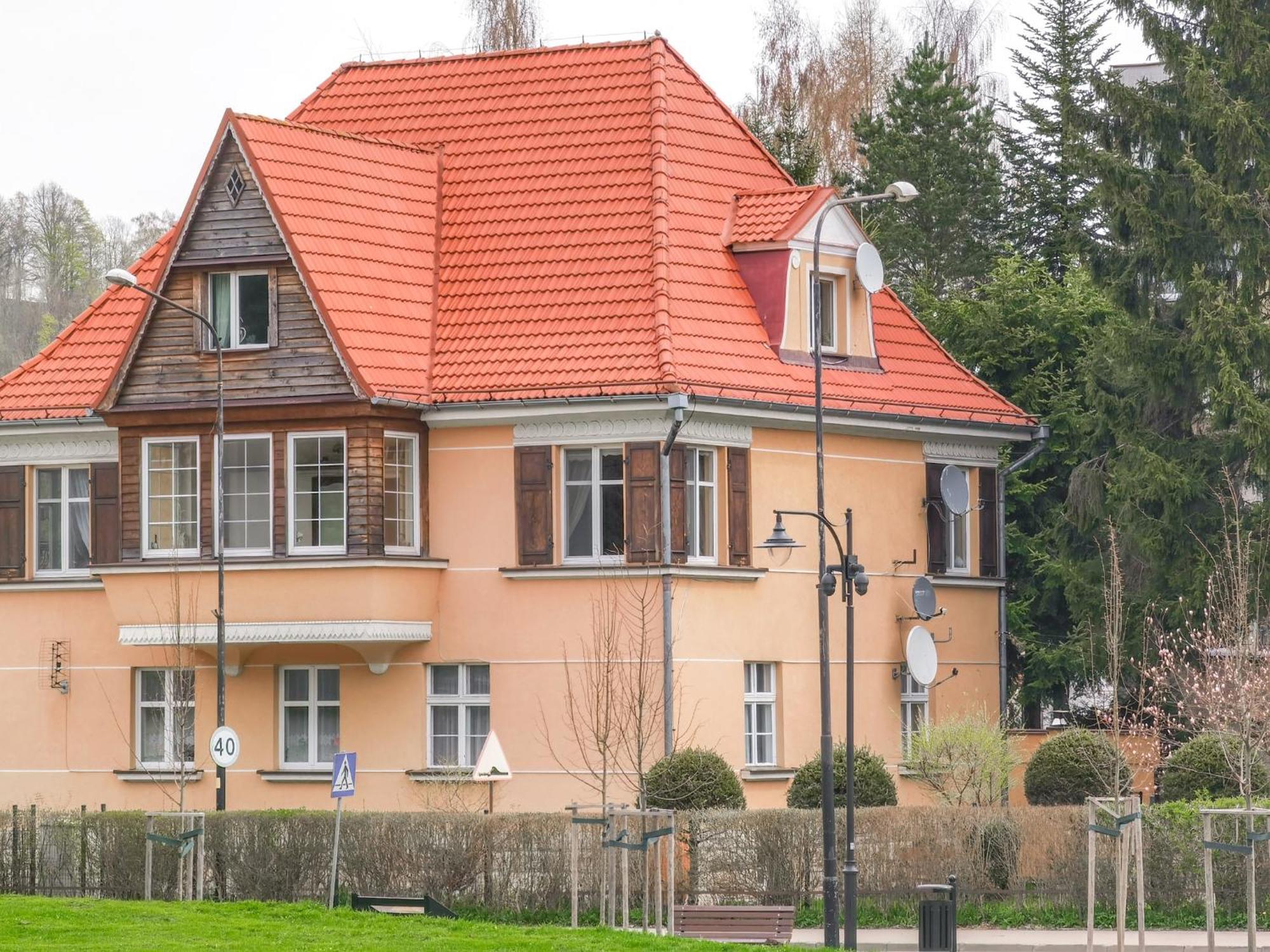 Ferienwohnung Apartament Mazurek Duszniki Zdrój Exterior foto